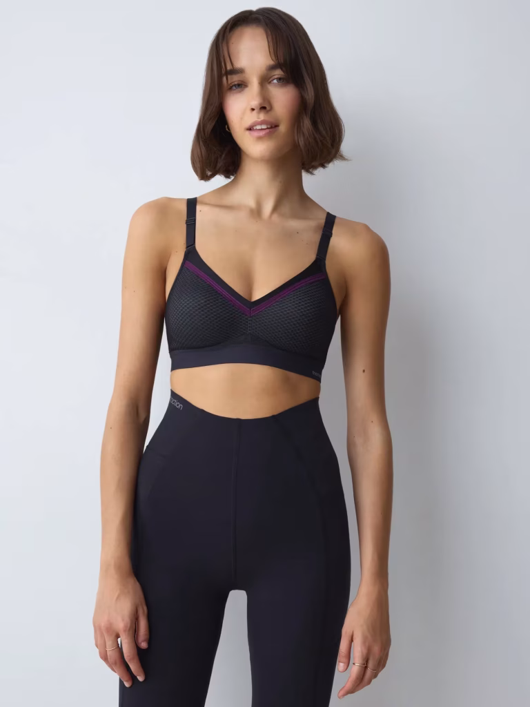 Бельо Triumph Triaction Free Motion N EX спортен сутиен